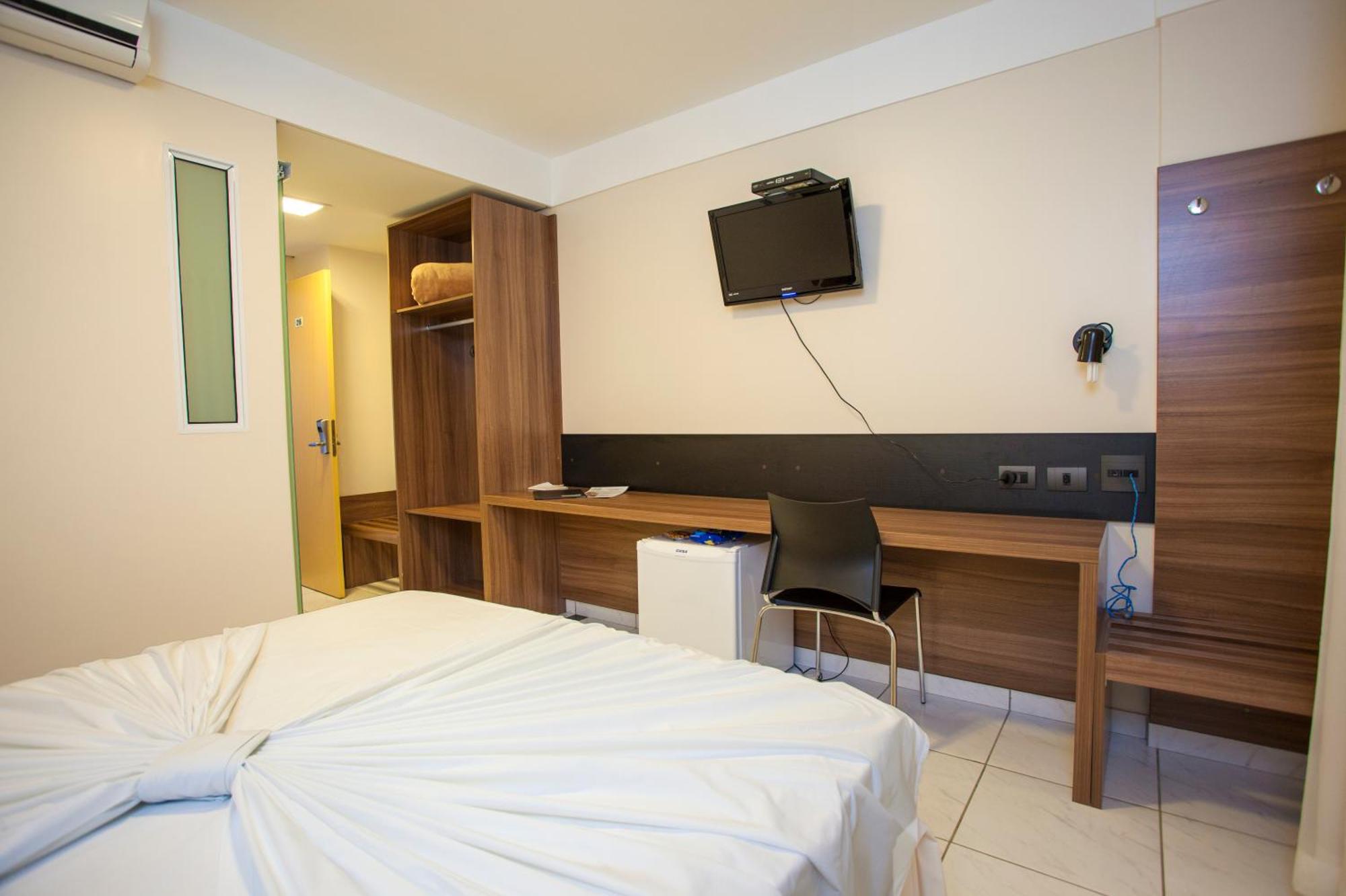 Estoril Hotel Marília المظهر الخارجي الصورة