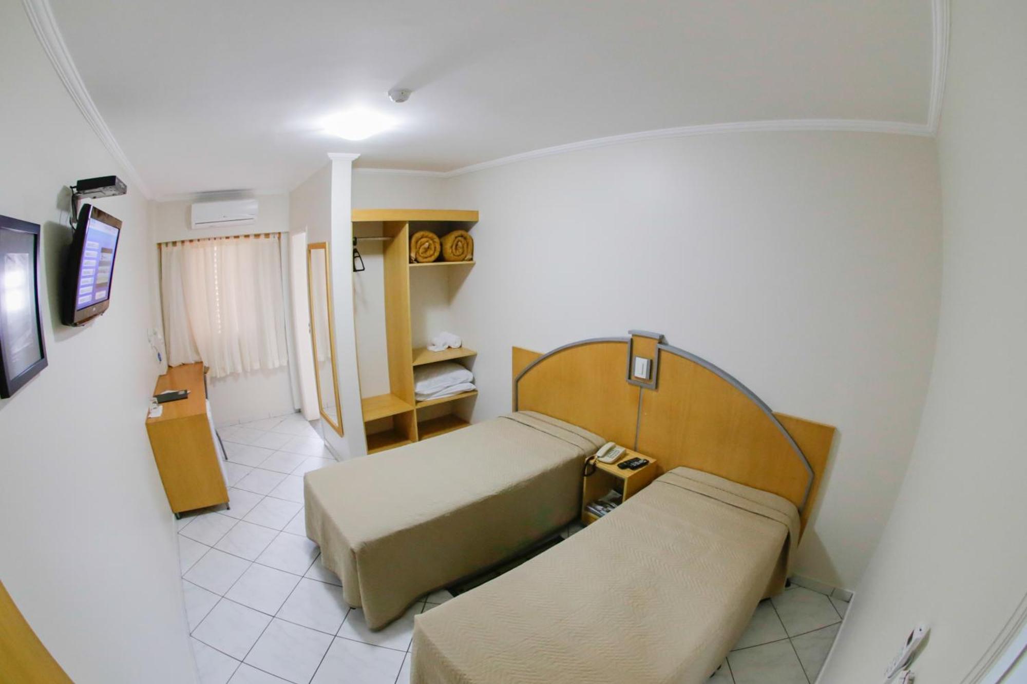 Estoril Hotel Marília الغرفة الصورة