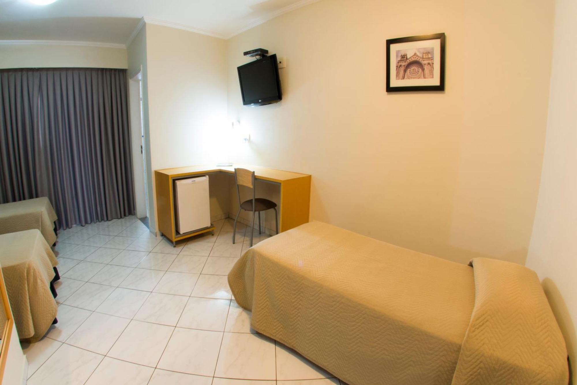 Estoril Hotel Marília الغرفة الصورة